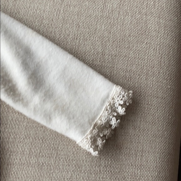 Baby girl lace overlay outfit - Picture 6 of 8